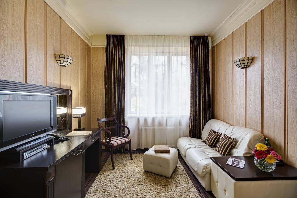 Baden-Baden Hotel Kharkiv Exterior photo